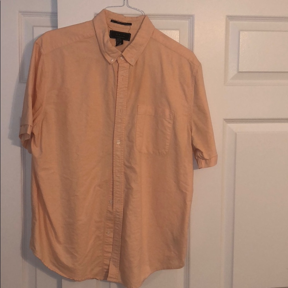 Forever 21 men’s XL short sleeve button down peach
